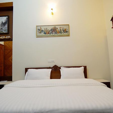 Bed and Breakfast The Edgeworth Shimla Zewnętrze zdjęcie