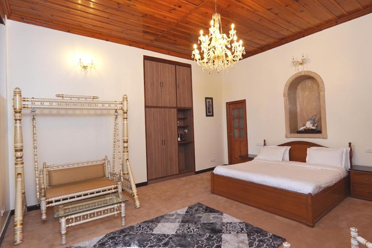 Bed and Breakfast The Edgeworth Shimla Zewnętrze zdjęcie
